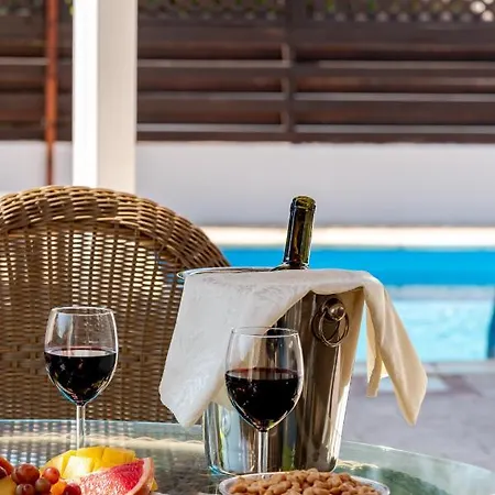 Willow Mandali By Ezoria Villa