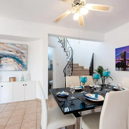 Willow Mandali By Ezoria Villa Protaras