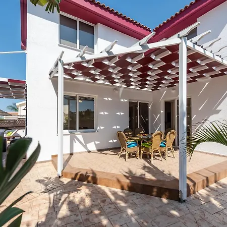 Willow Mandali By Ezoria Vila *