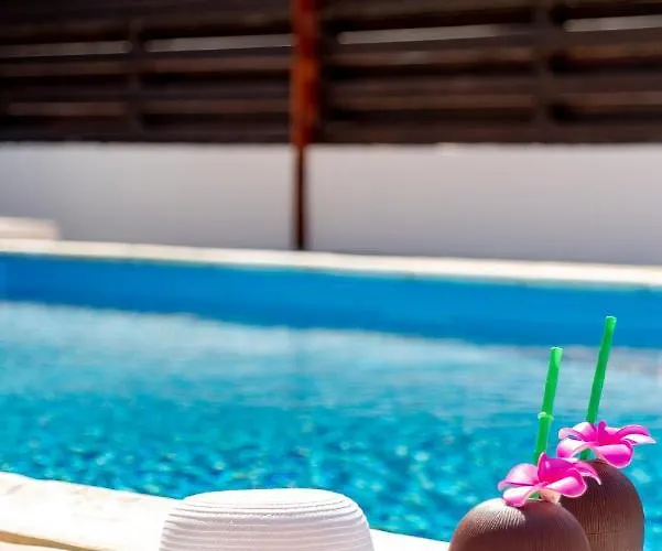 Vila Willow Mandali By Ezoria