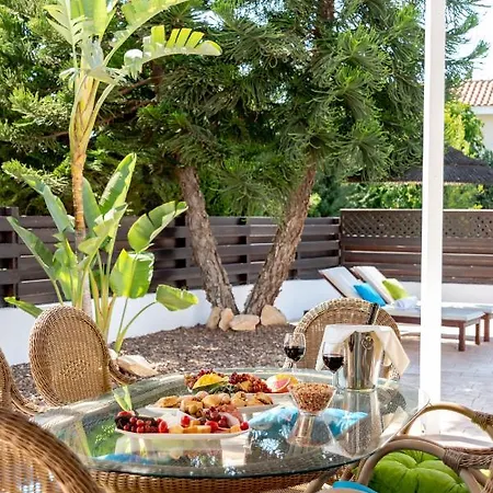 Willow Mandali By Ezoria Protaras