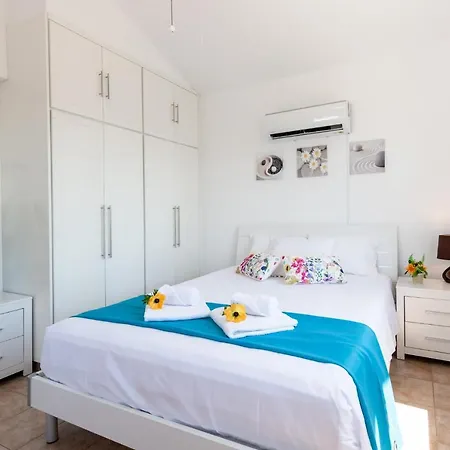 Willow Mandali By Ezoria Villa *