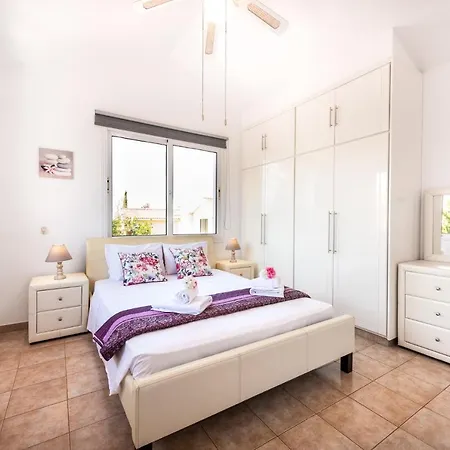 Willow Mandali By Ezoria Villa