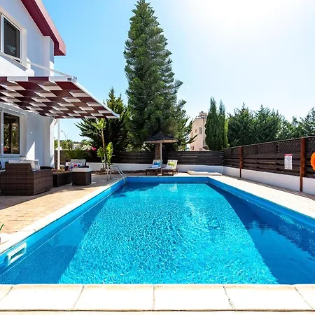 Villa Willow Mandali By Ezoria